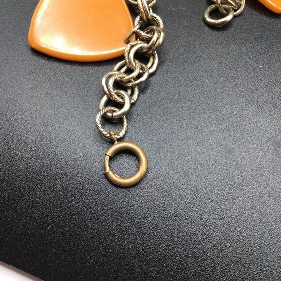 Vintage Bakelite Bracelet Butterscotch Chunky Triangular Charms Link Bracelet - Picture 4 of 6